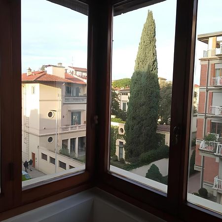 La Casa Dei Fiori Lägenhet Florens Exteriör bild